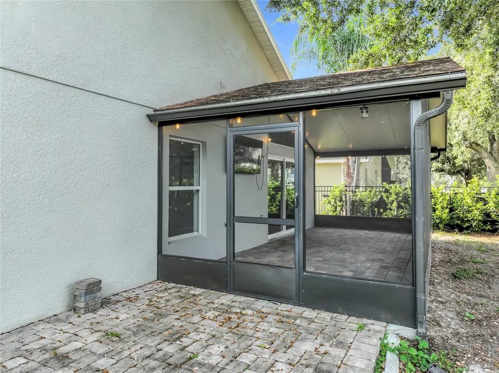 1045 Willow Branch Drive Orlando FL 32828