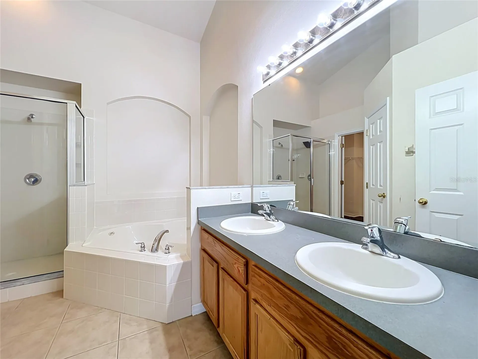 1045 Willow Branch Drive Orlando FL 32828