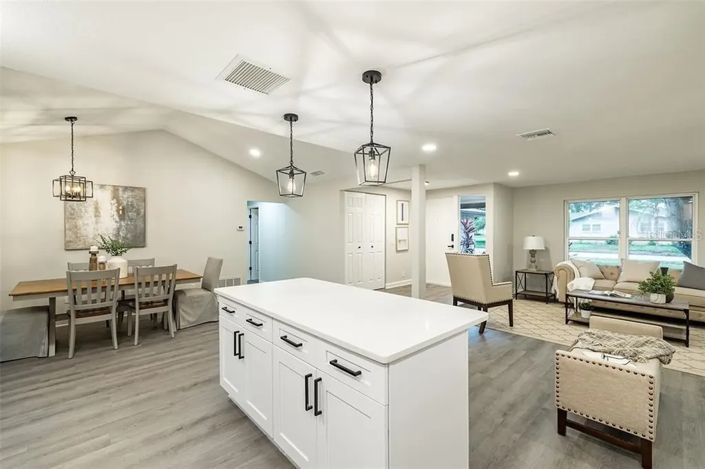 11145 Bella Loma Drive Largo FL 33774