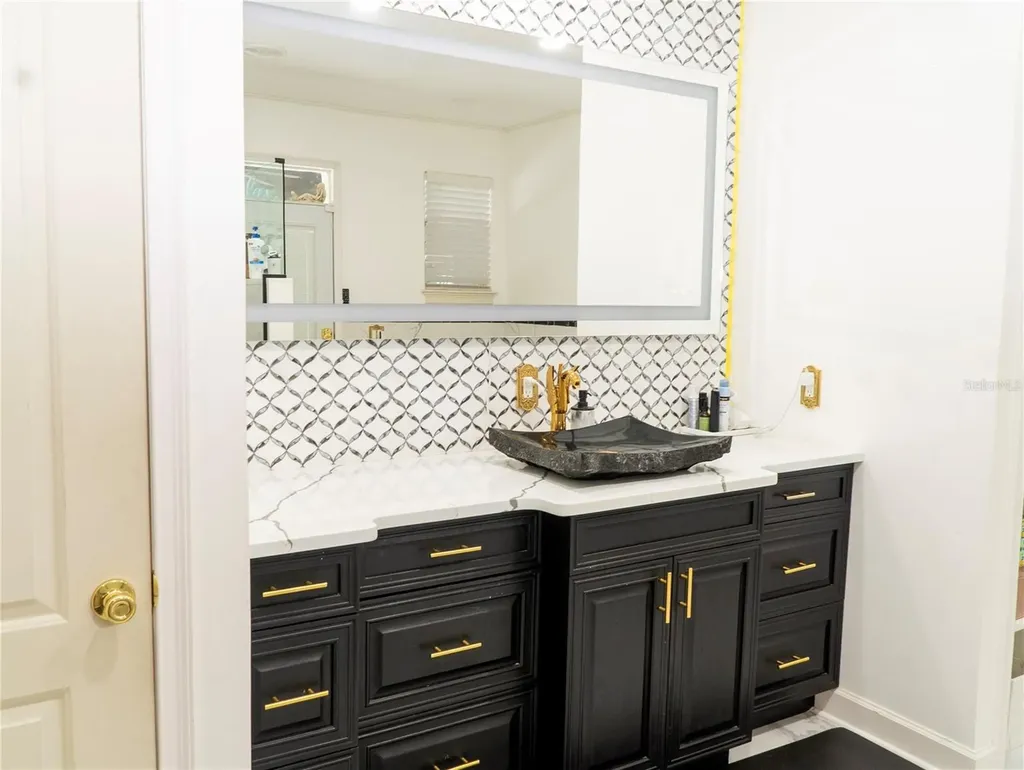 1304 Ocoee Apopka Road Ocoee FL 34761