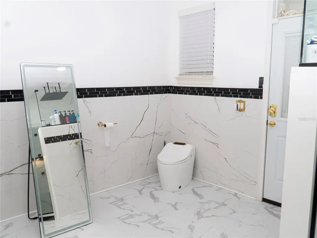 1304 Ocoee Apopka Road Ocoee FL 34761
