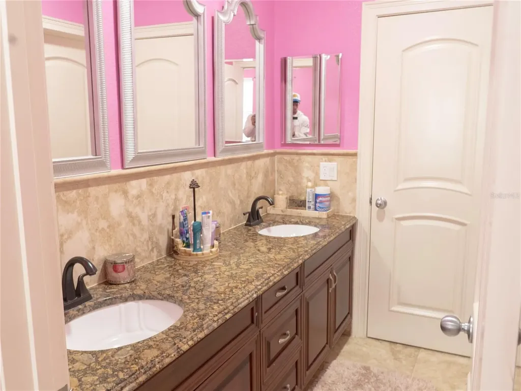 1304 Ocoee Apopka Road Ocoee FL 34761