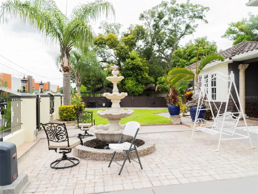 1304 Ocoee Apopka Road Ocoee FL 34761