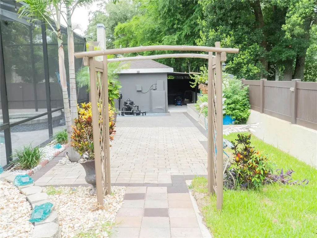 1304 Ocoee Apopka Road Ocoee FL 34761