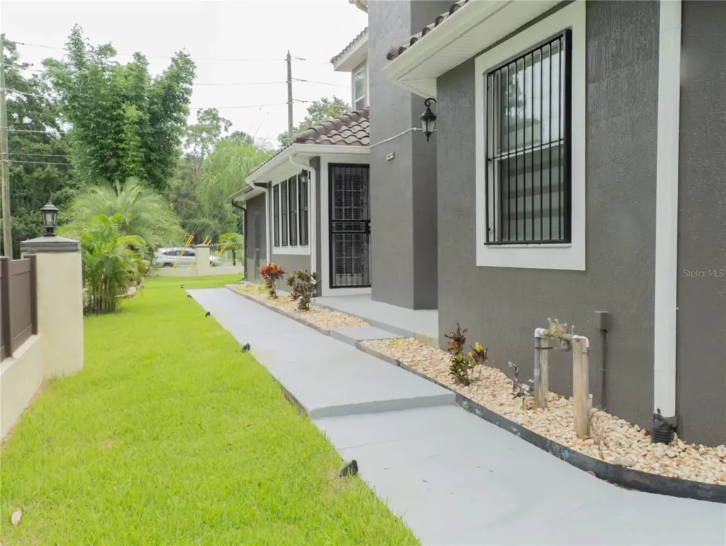 1304 Ocoee Apopka Road Ocoee FL 34761