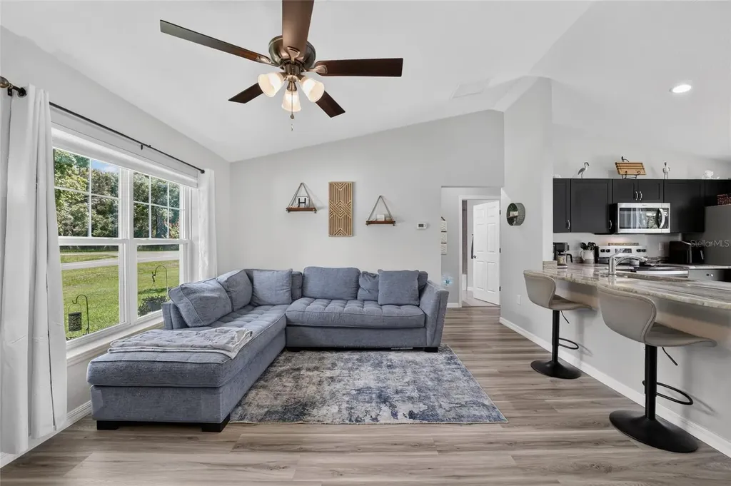 114 Locust Loop Ocala FL 34472