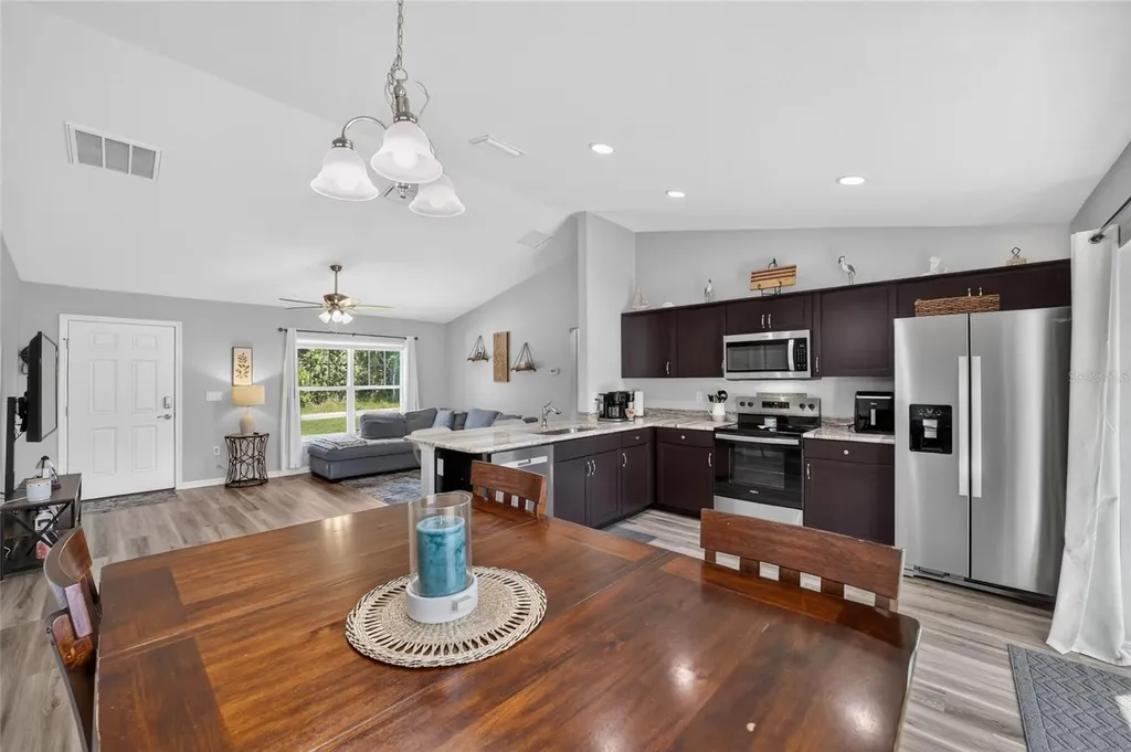 114 Locust Loop Ocala FL 34472