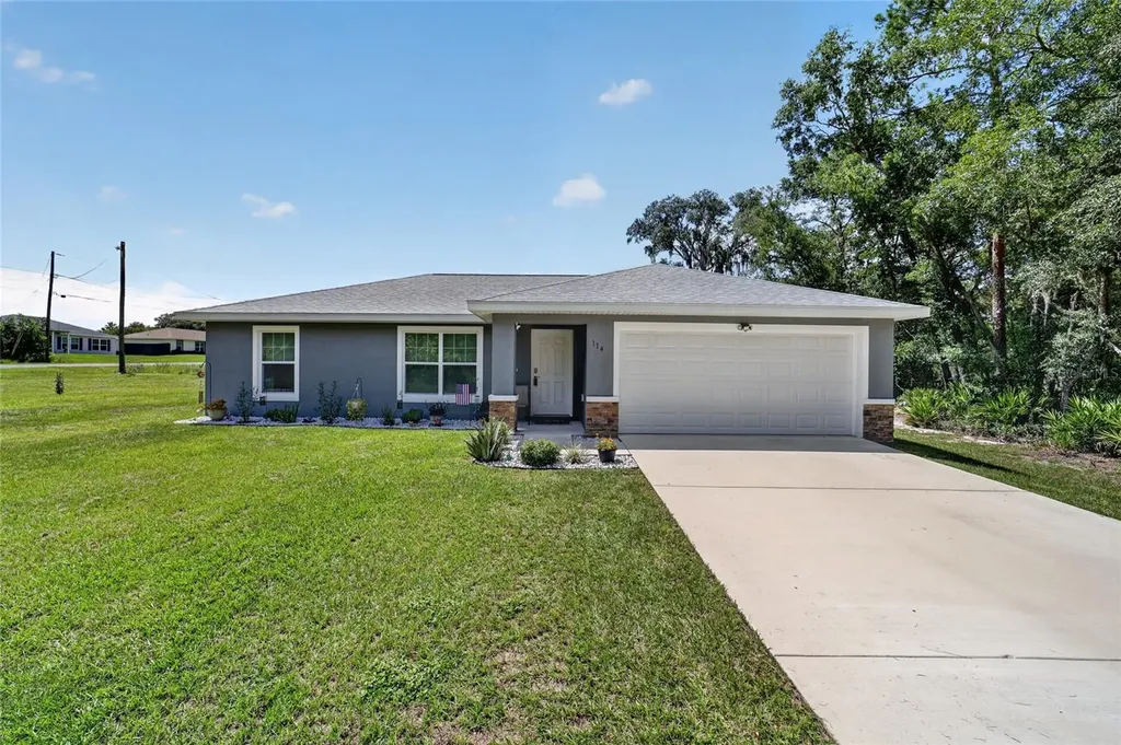 114 Locust Loop Ocala FL 34472