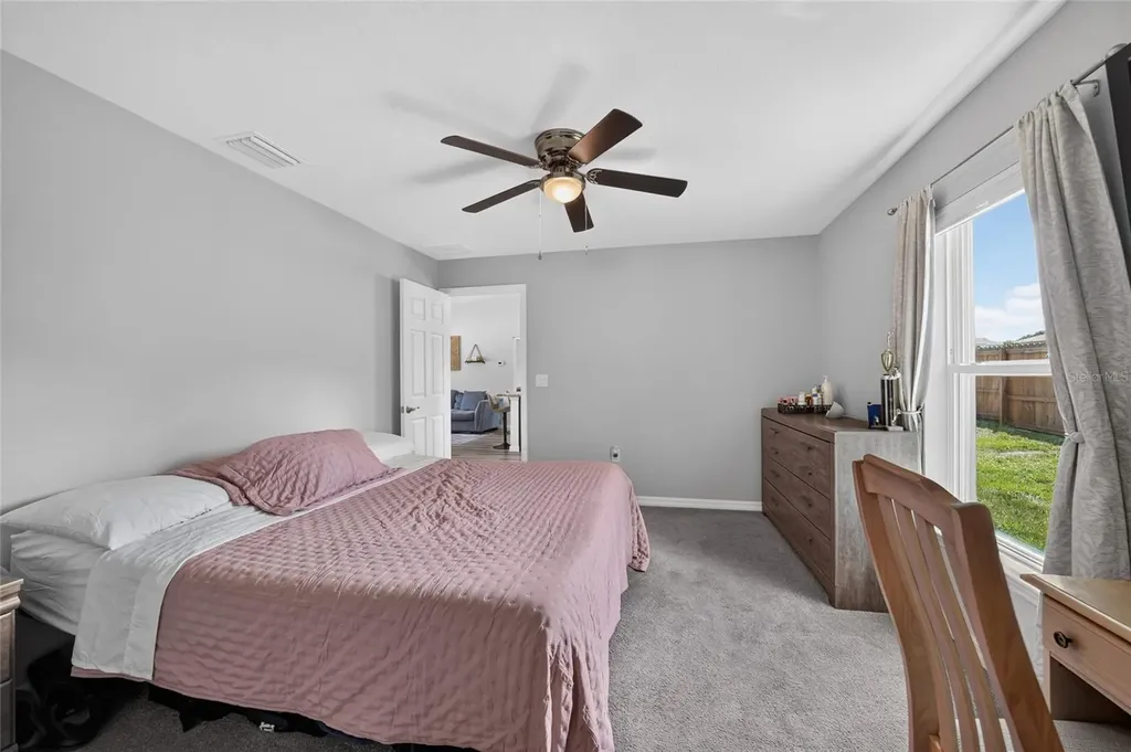 114 Locust Loop Ocala FL 34472