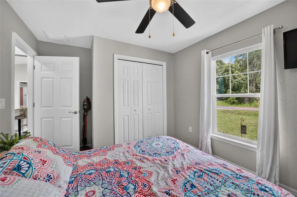 114 Locust Loop Ocala FL 34472