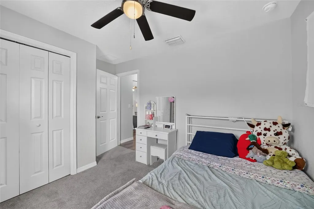 114 Locust Loop Ocala FL 34472