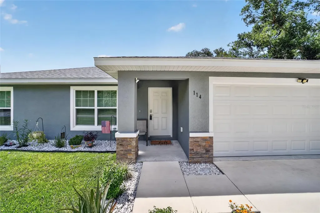 114 Locust Loop Ocala FL 34472
