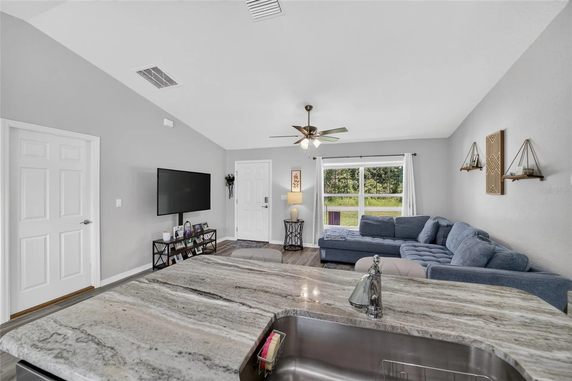 114 Locust Loop Ocala FL 34472