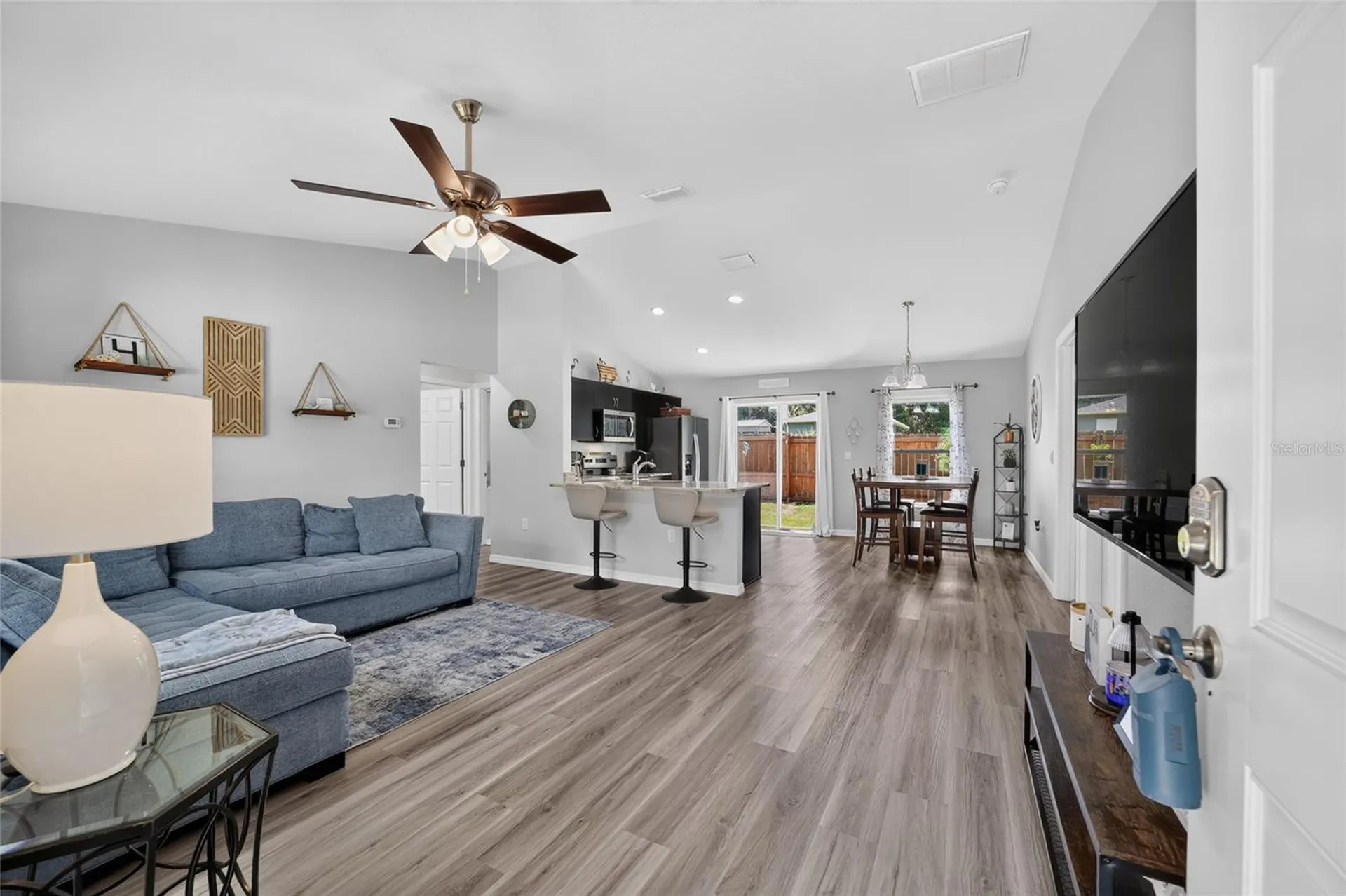 114 Locust Loop Ocala FL 34472
