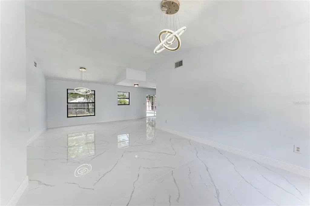 6540 Mauna Loa Boulevard Sarasota FL 34241