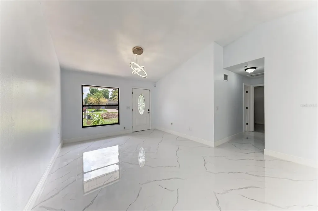 6540 Mauna Loa Boulevard Sarasota FL 34241