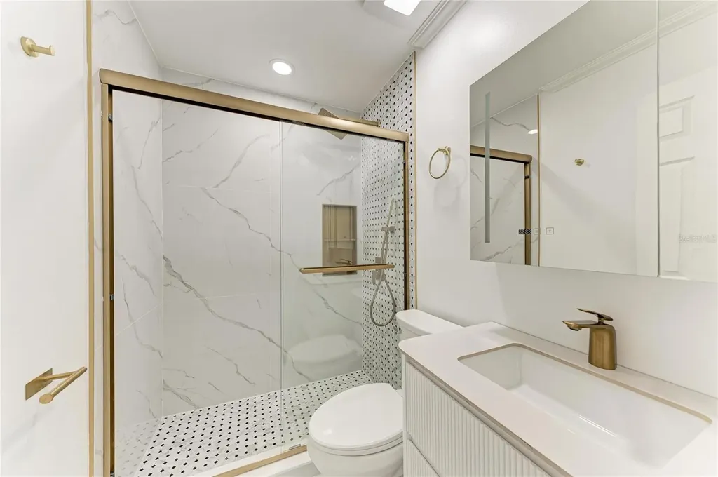 6540 Mauna Loa Boulevard Sarasota FL 34241