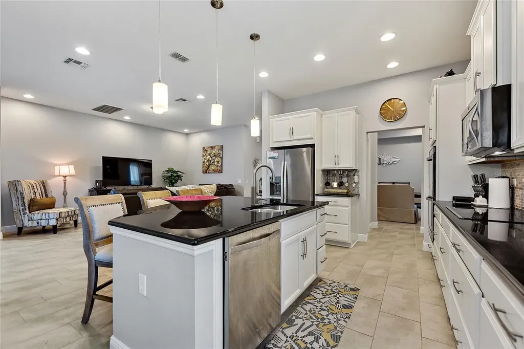 8719 Crescendo Avenue Windermere FL 34786