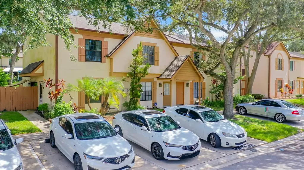 2403 Brigadoon Drive Clearwater FL 33759