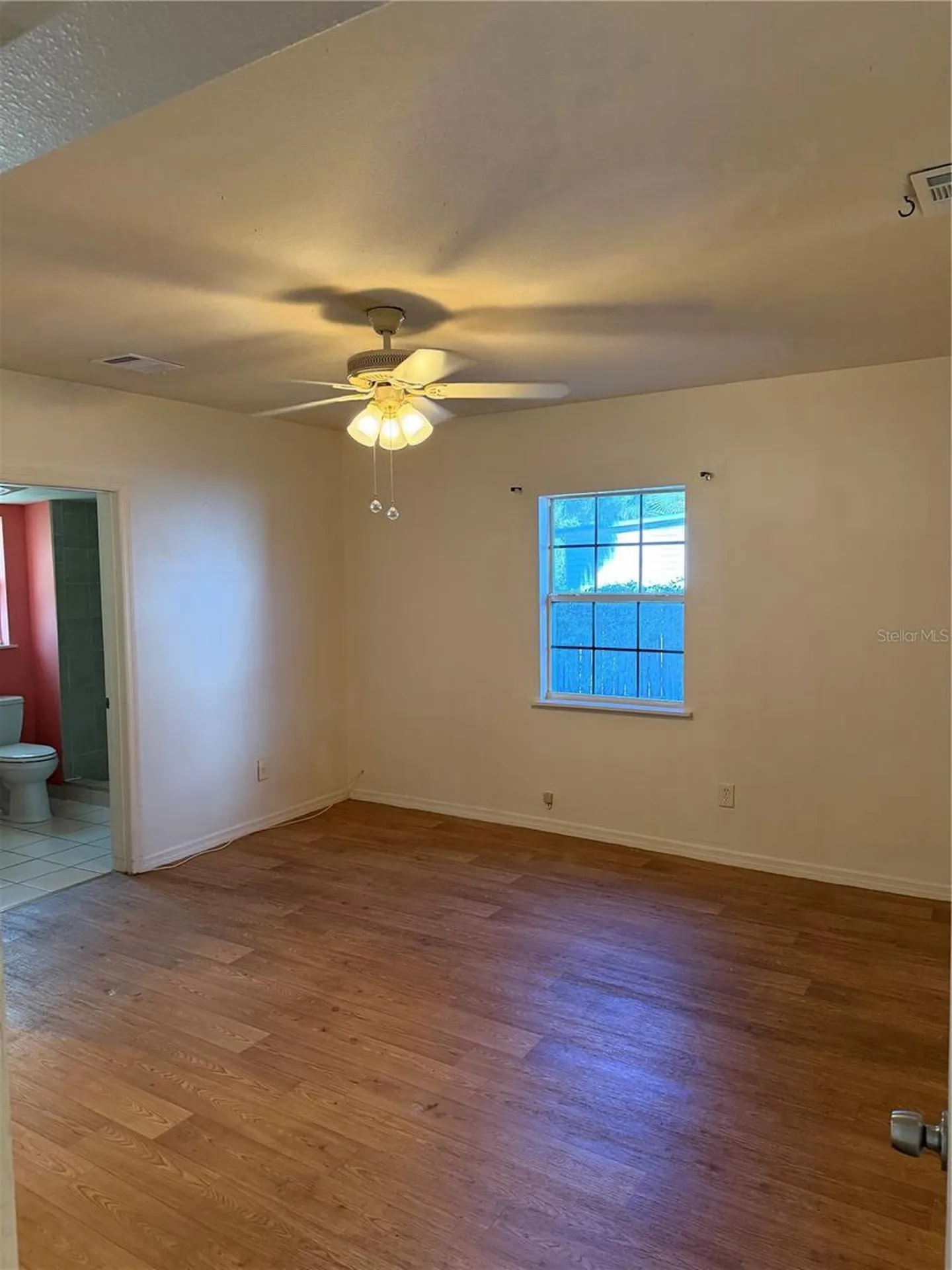 53 W Park Street Tarpon Springs FL 34689