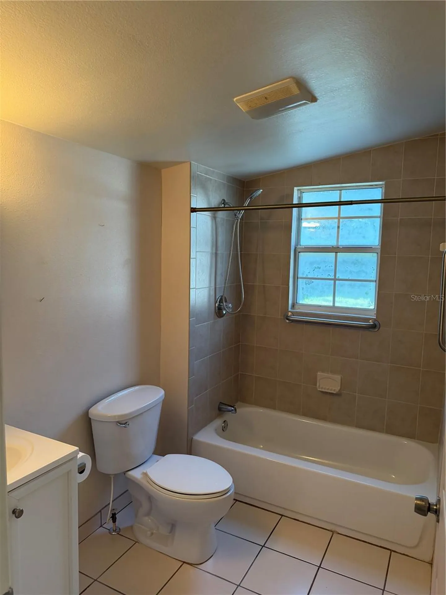 53 W Park Street Tarpon Springs FL 34689