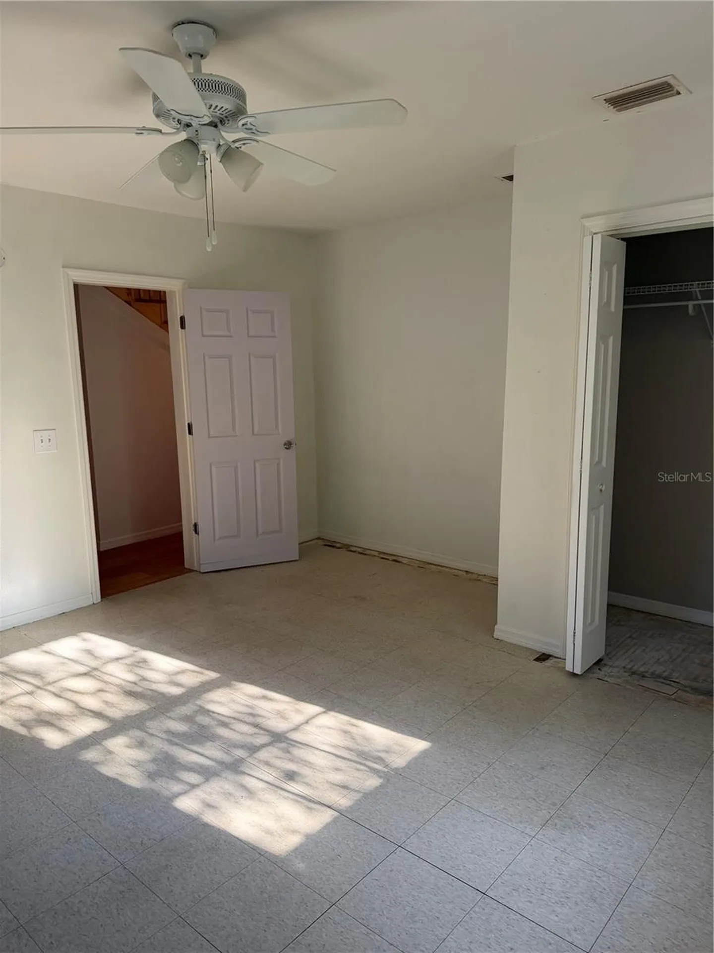 53 W Park Street Tarpon Springs FL 34689