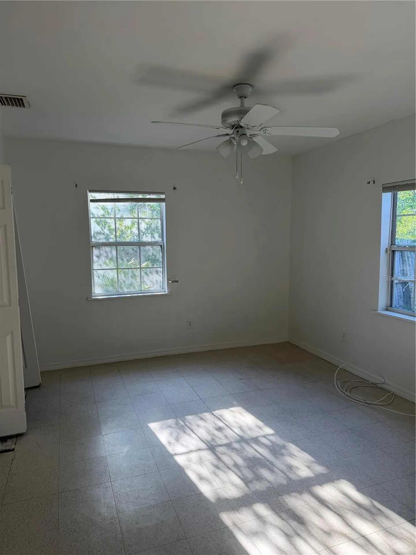 53 W Park Street Tarpon Springs FL 34689