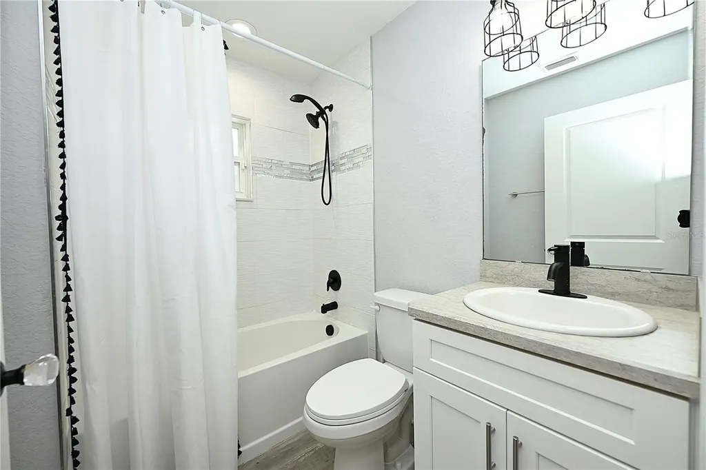 5662 Tower Palms Lane Lakeland FL 33811