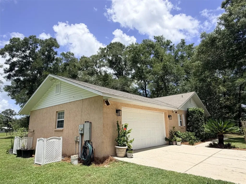 6051 NW 81st Place Chiefland FL 32626