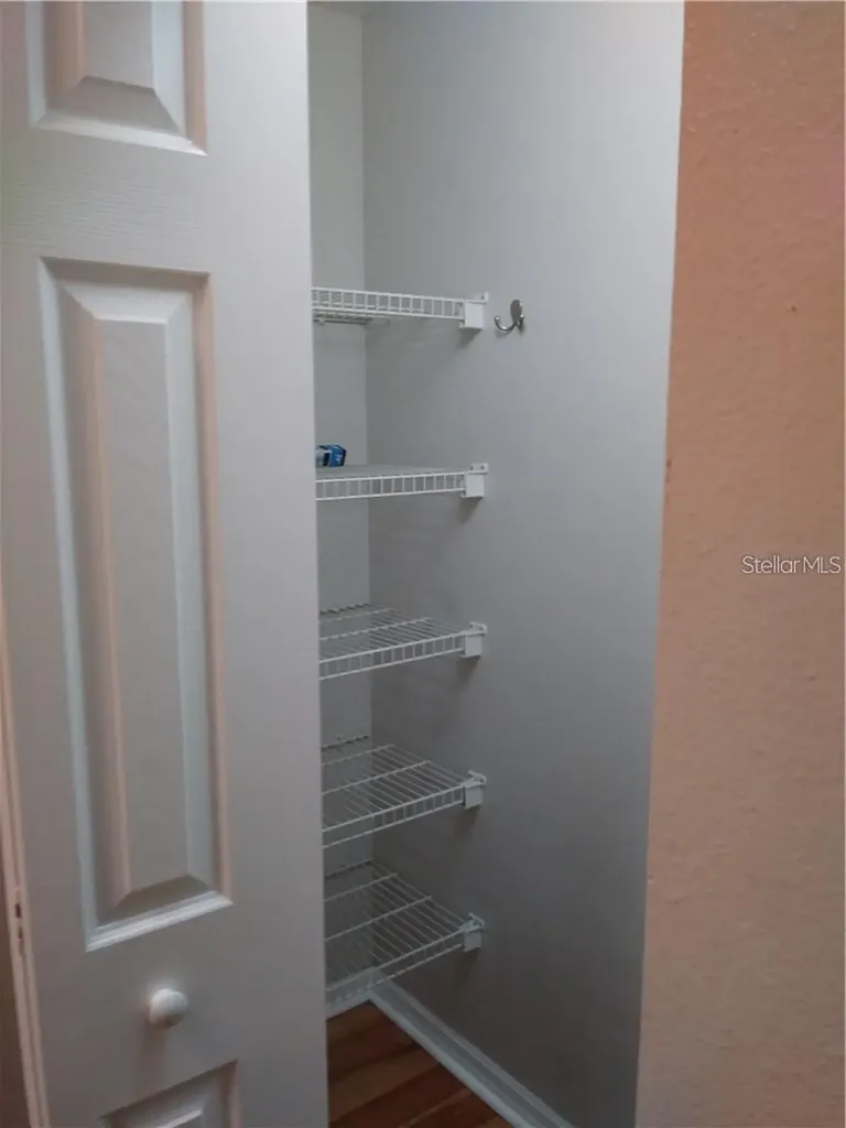 5620 Pinnacle Heights Circle Tampa FL 33624