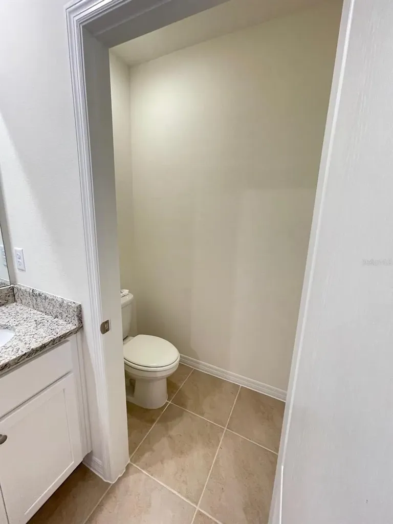 927 Waterfall Boulevard Davenport FL 33837