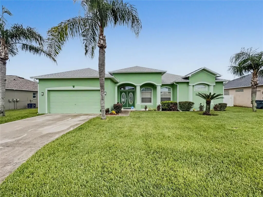 8155 Woodvine Circle Lakeland FL 33810