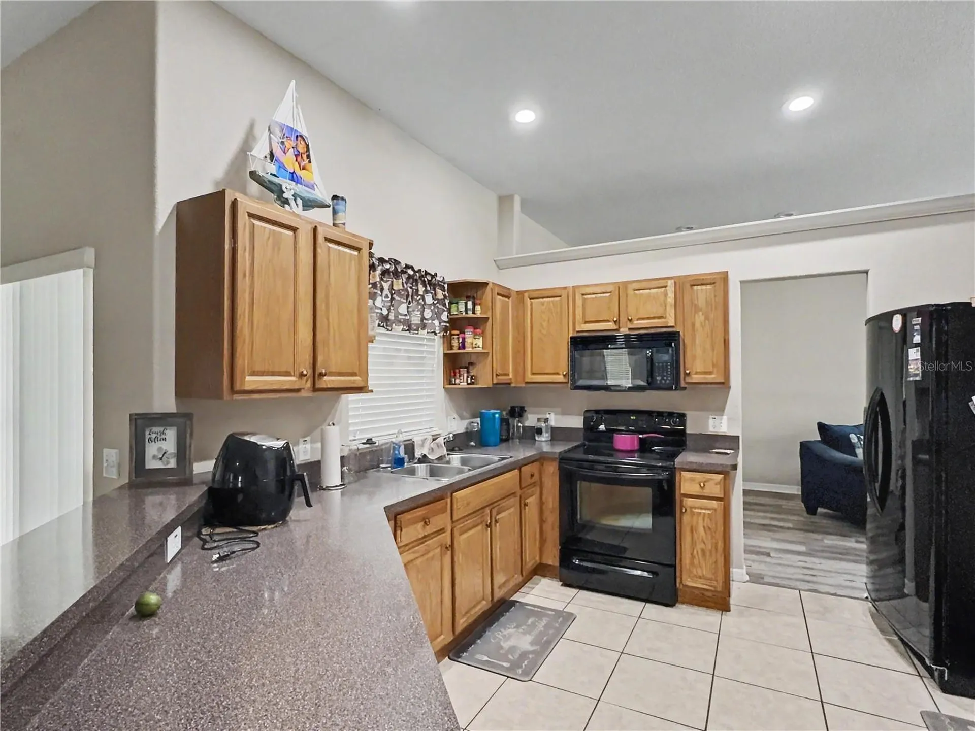8155 Woodvine Circle Lakeland FL 33810