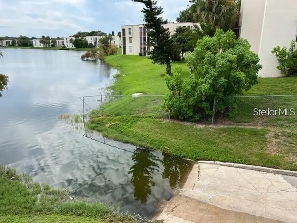 550 Orange Drive Altamonte Springs FL 32701