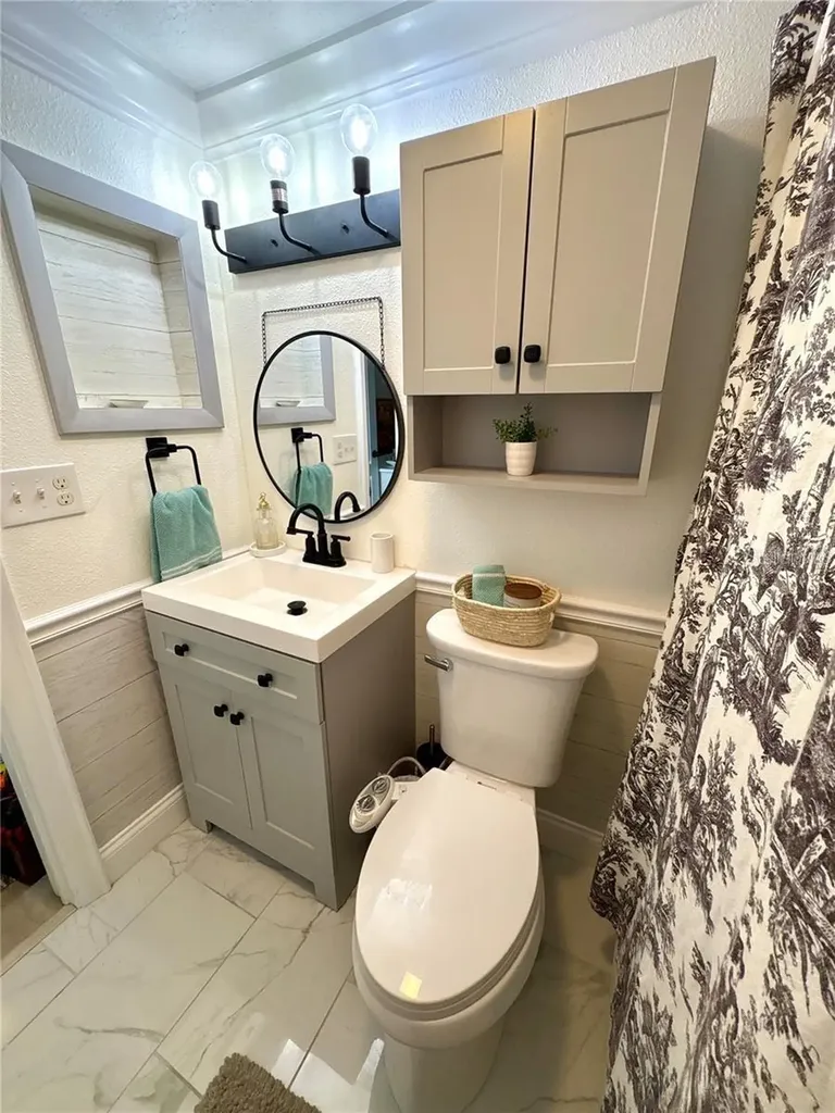 550 Orange Drive Altamonte Springs FL 32701