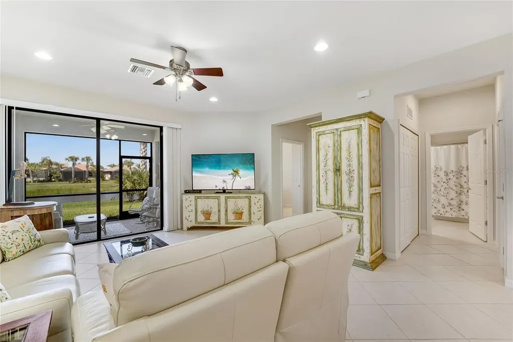 13908 Alafaya Street Venice FL 34293