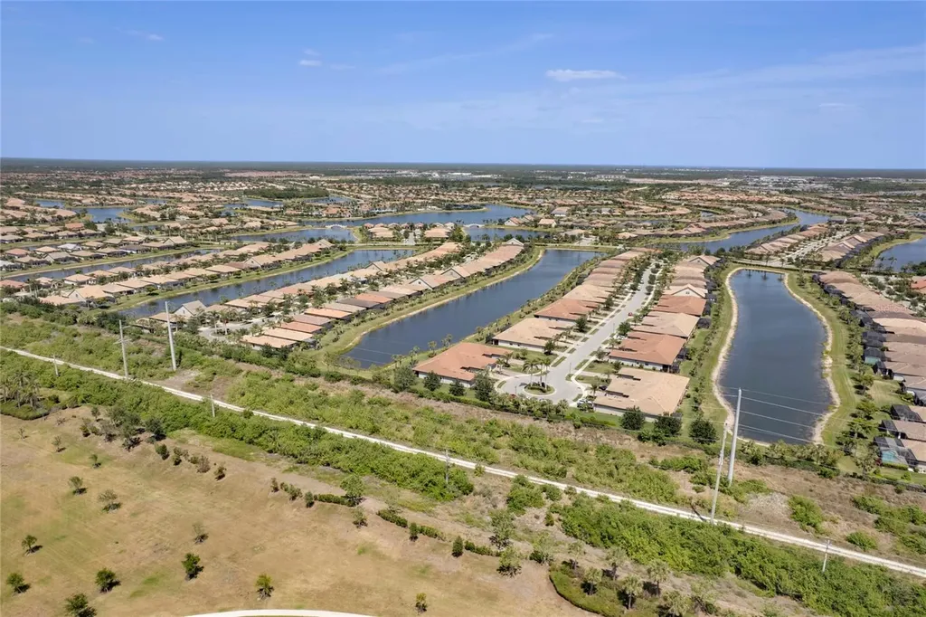 13908 Alafaya Street Venice FL 34293