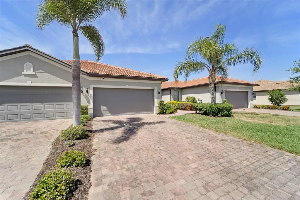 13908 Alafaya Street Venice FL 34293
