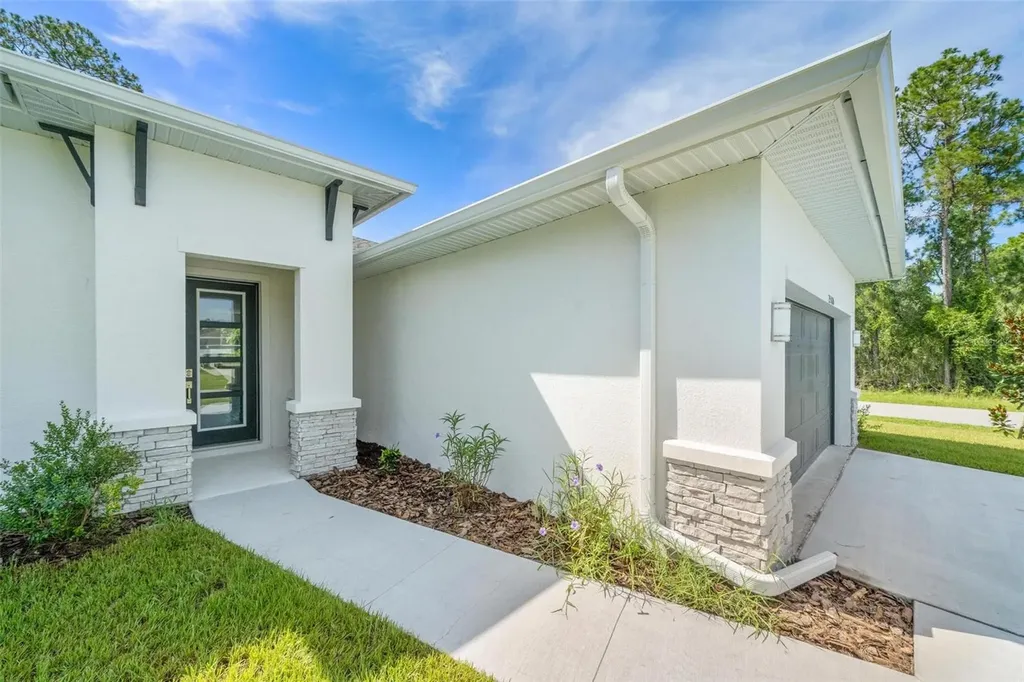 17 El Dorado Boulevard N Cape Coral FL 33993