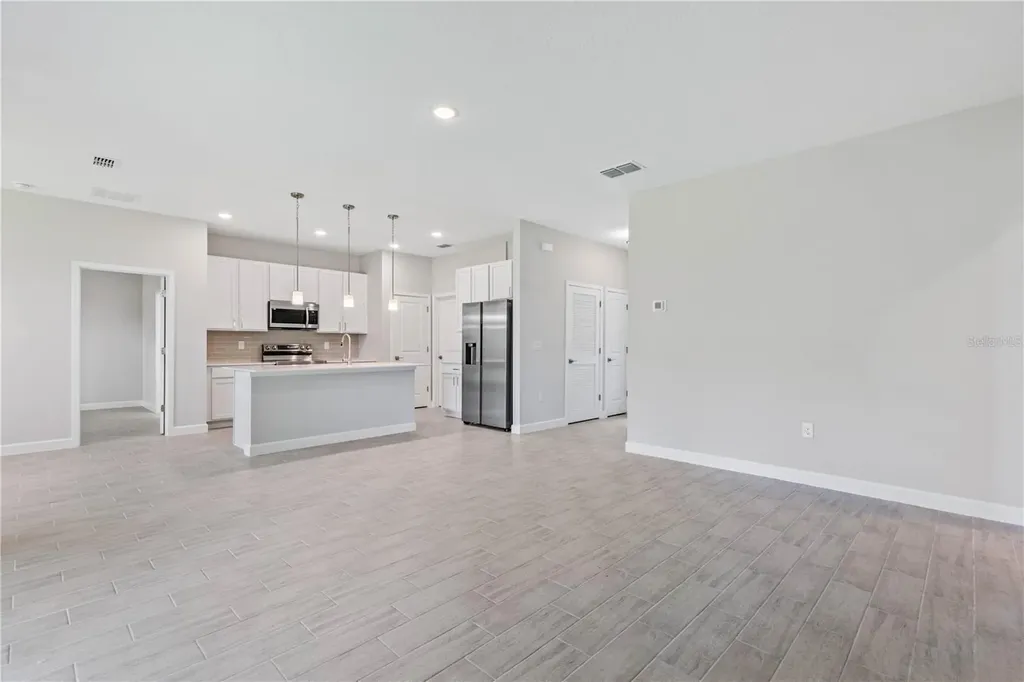 17 El Dorado Boulevard N Cape Coral FL 33993