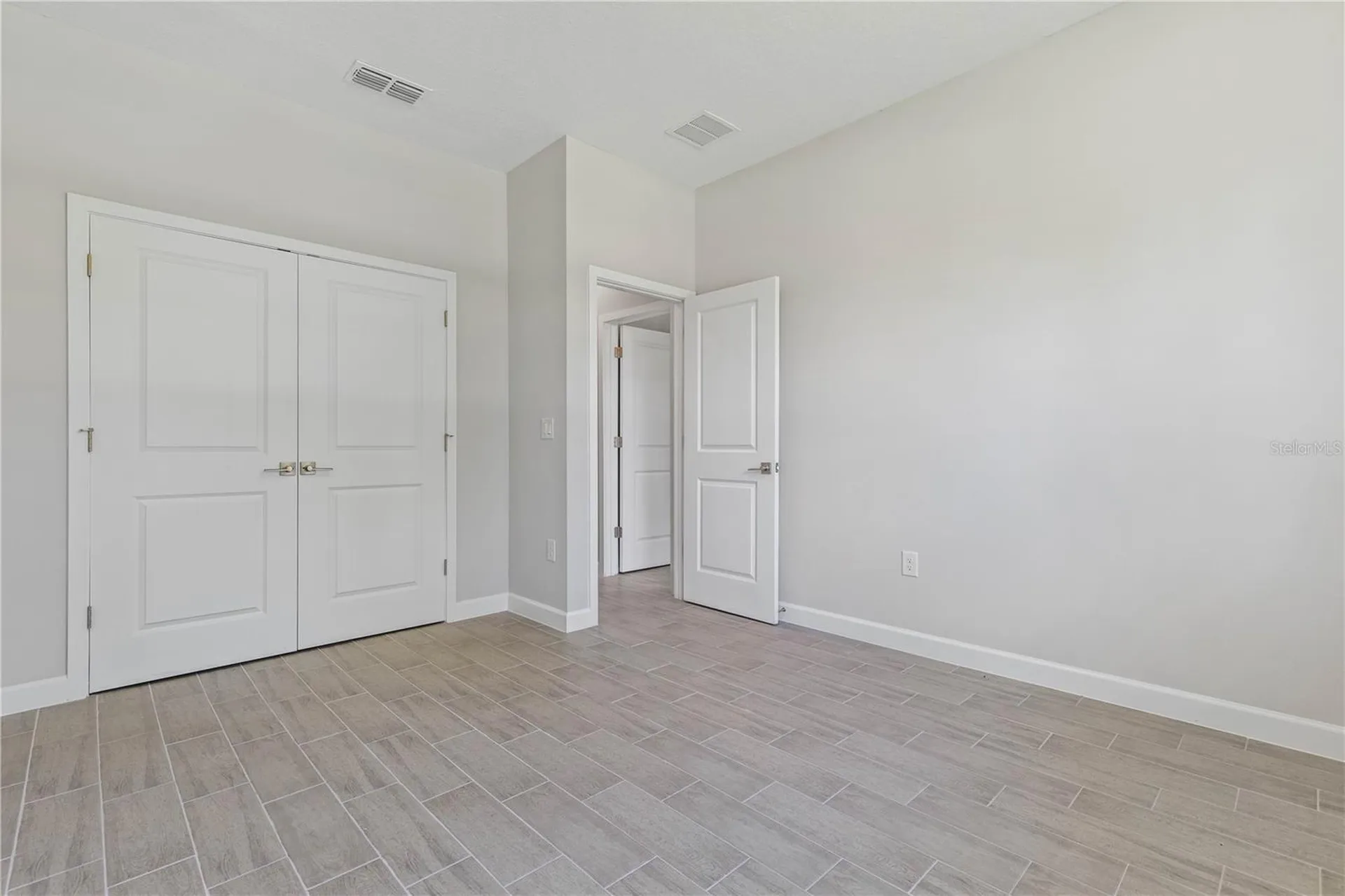 17 El Dorado Boulevard N Cape Coral FL 33993