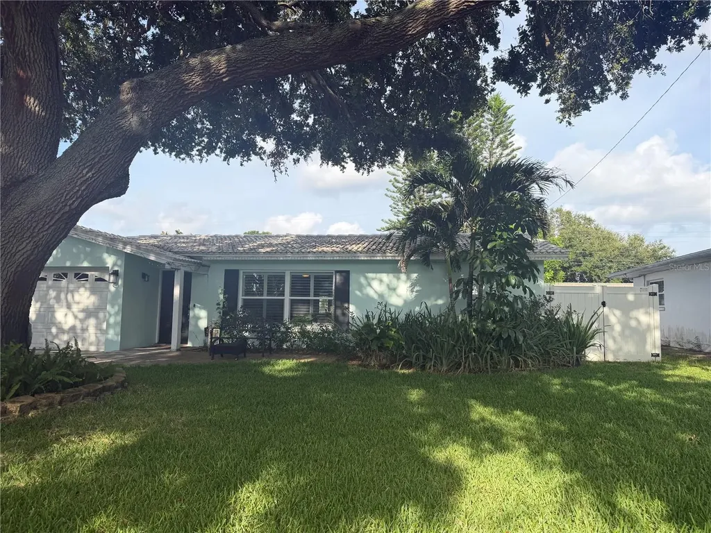 704 23rd Street SW Largo FL 33770