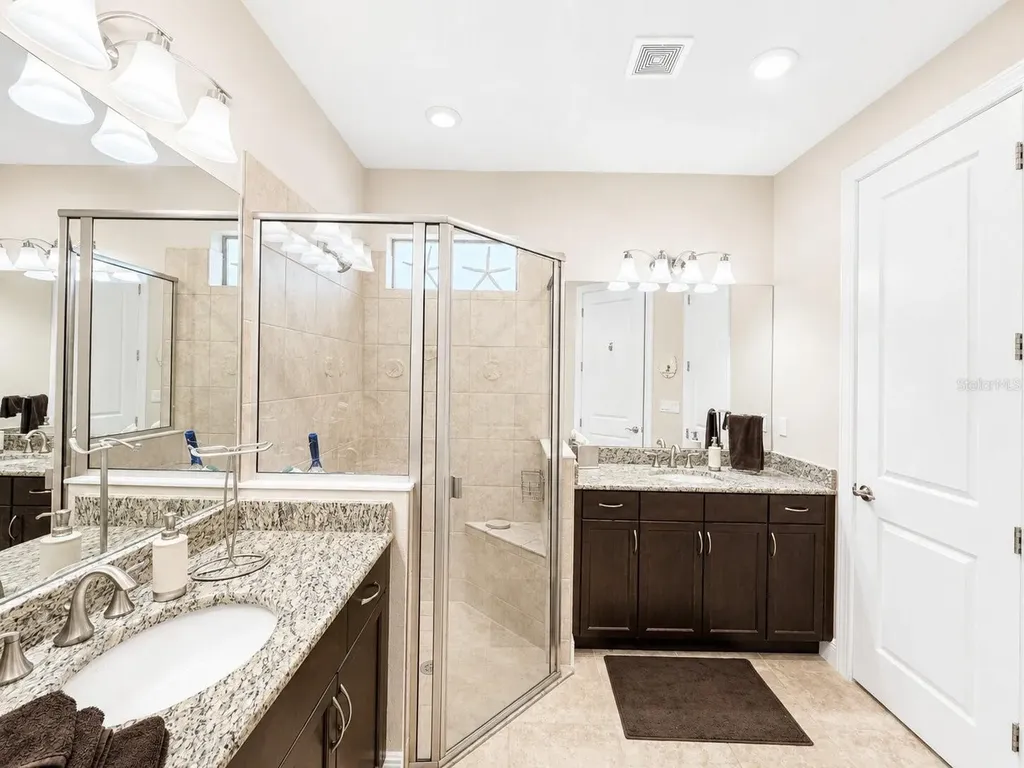 5182 Barnett Circle Lakewood Ranch FL 34211