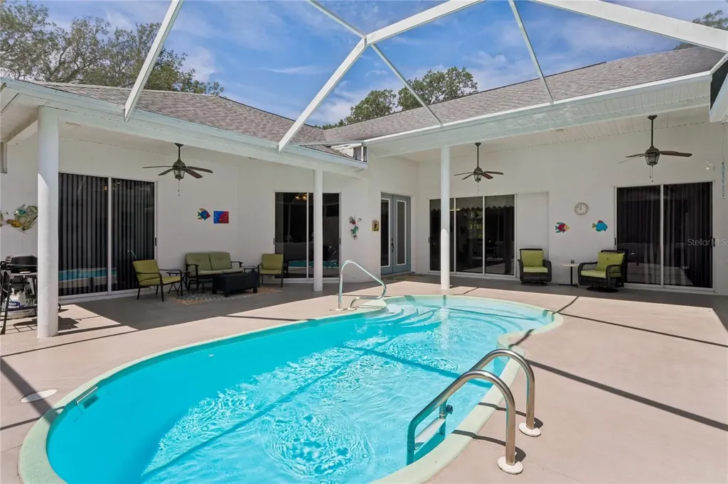 12408 Kanawha Drive Weeki Wachee FL 34614