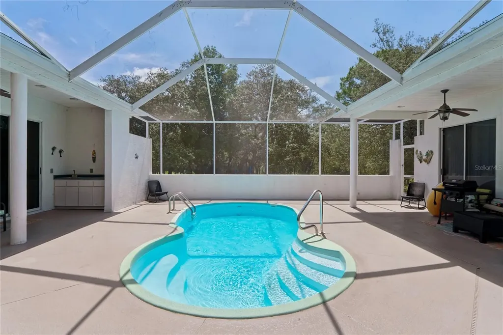 12408 Kanawha Drive Weeki Wachee FL 34614