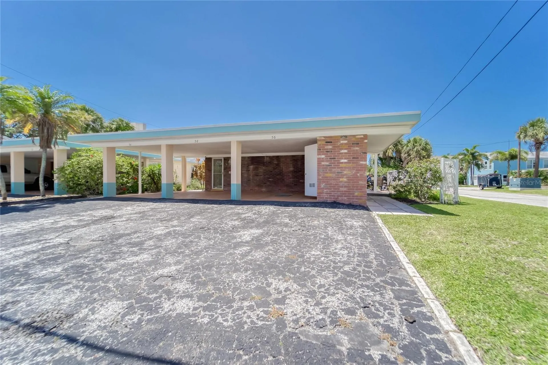 56 154th Avenue St Petersburg FL 33708