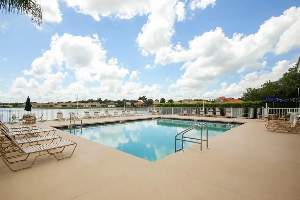 6945 74th Street Circle E Bradenton FL 34203