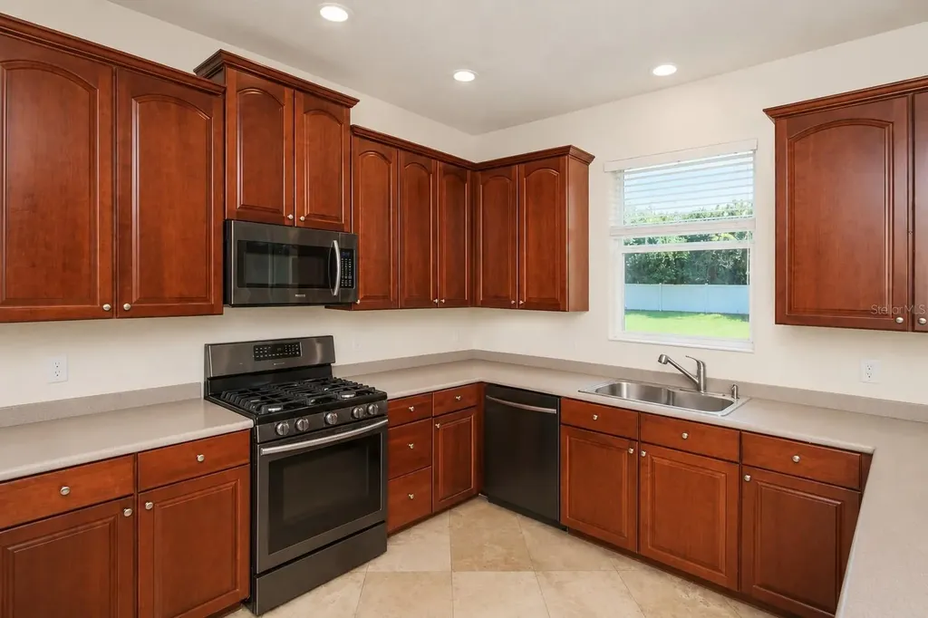 6945 74th Street Circle E Bradenton FL 34203