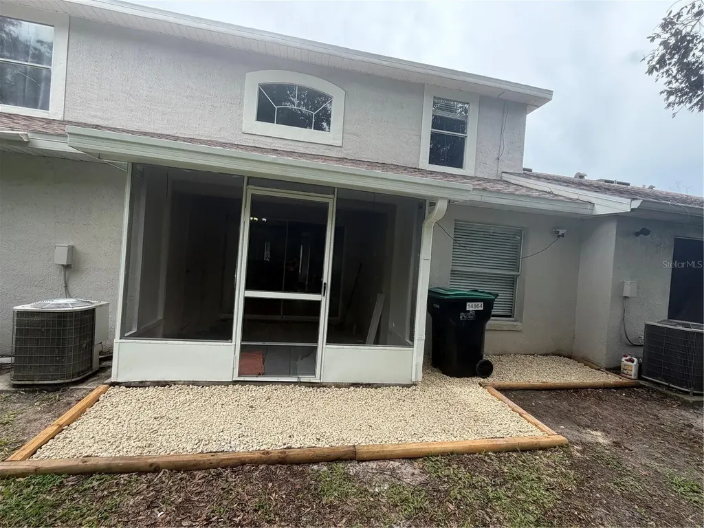 14864 Laguna Beach Circle Orlando FL 32824