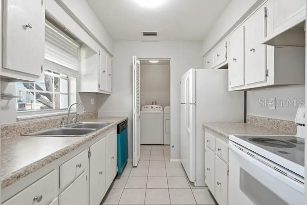 1717 Belleair Forest Drive Clearwater FL 33756